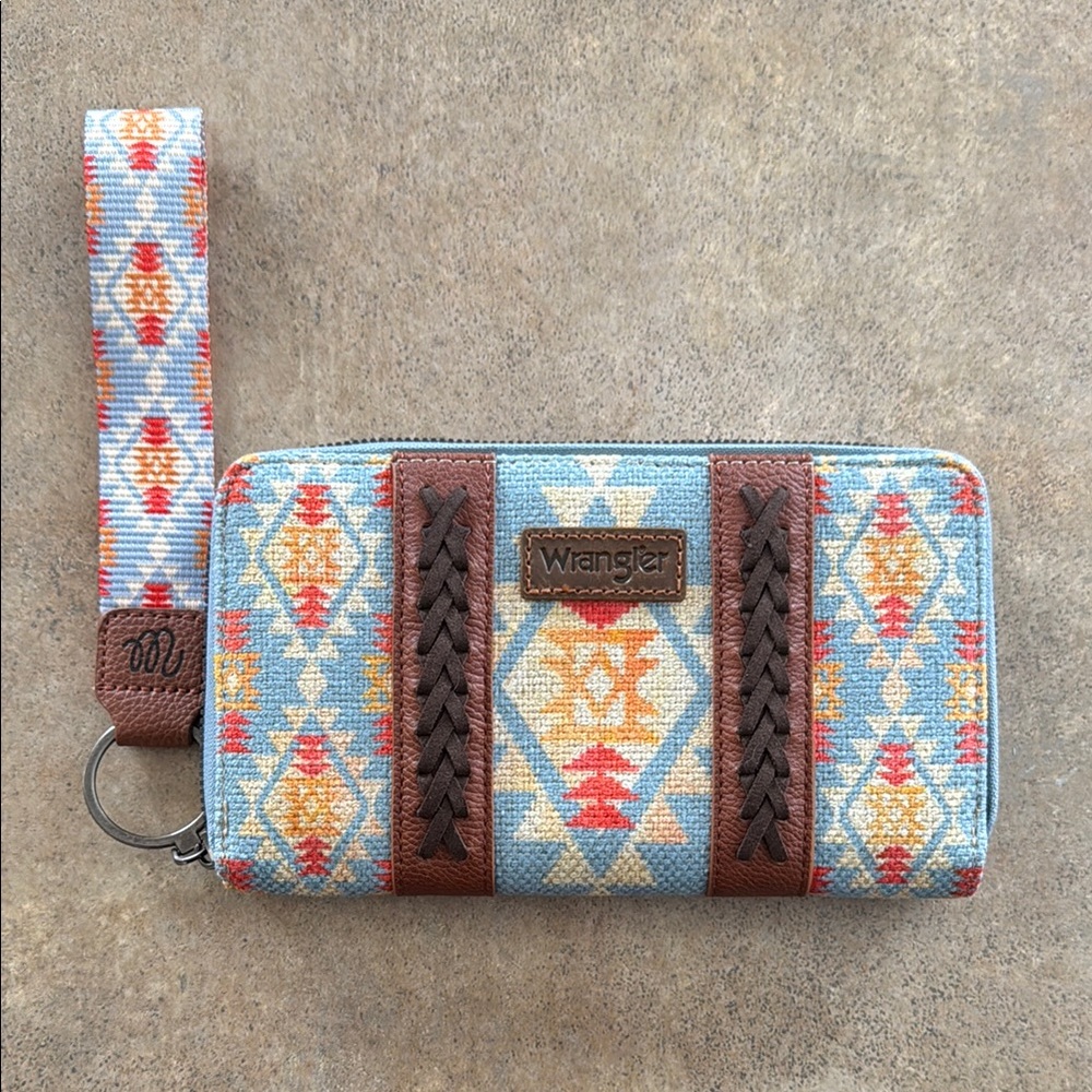 Wrangler Southwestern Wristlet Wallet